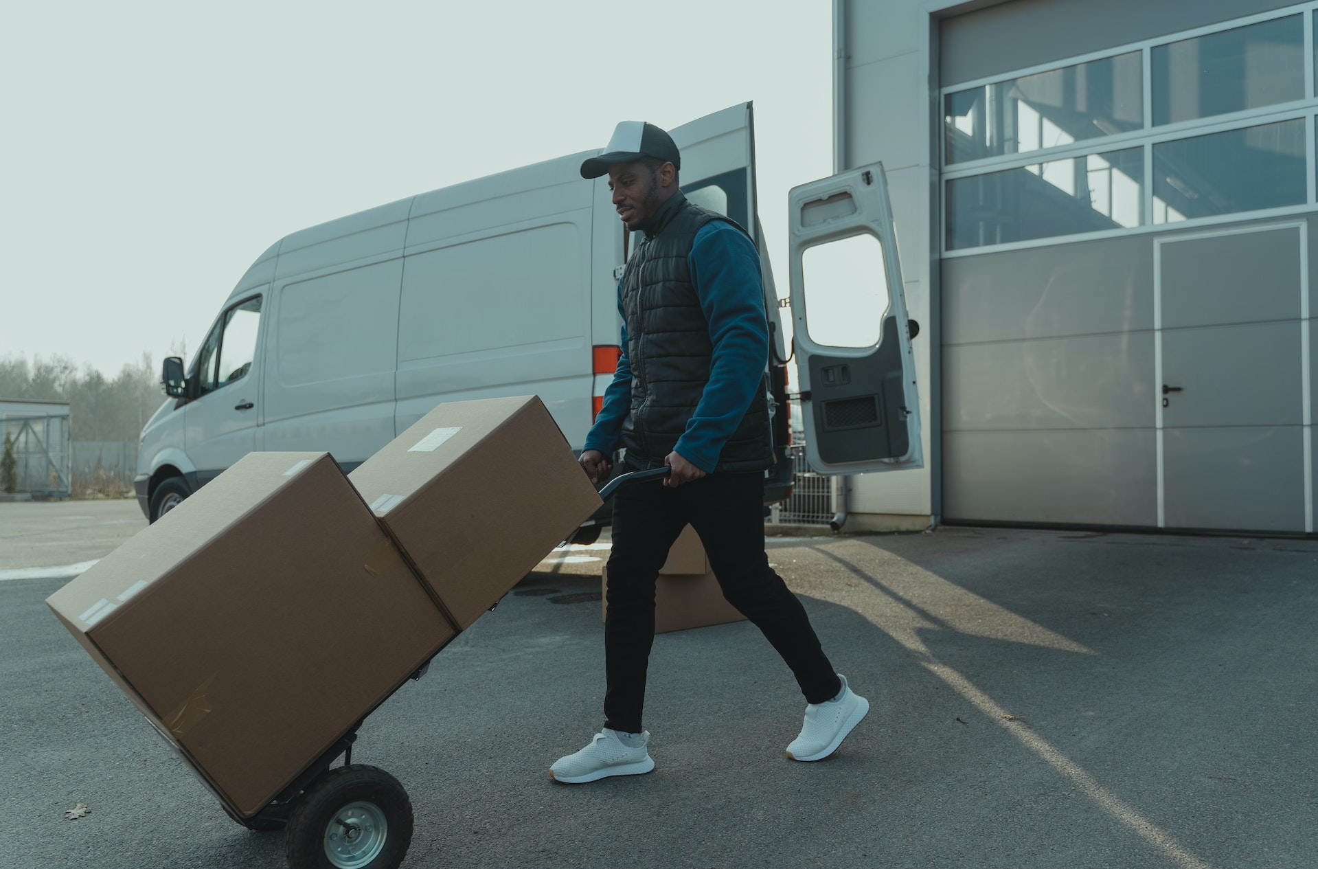 How to start a box truck business
