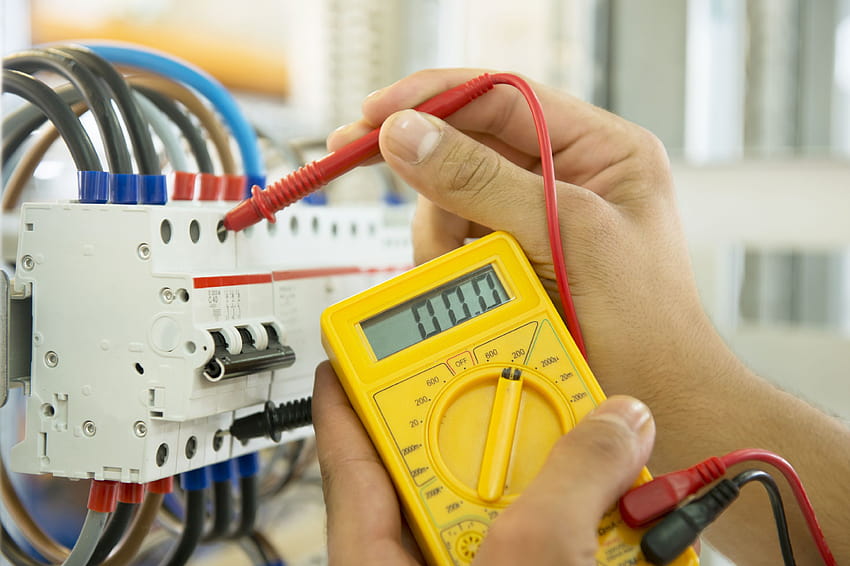 Business insurance for electrical contractors